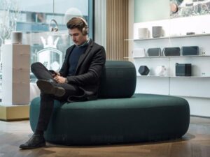 Modern Minimalist Lounge Sofa | Rounded Modular Seating for Contemporary Spaces